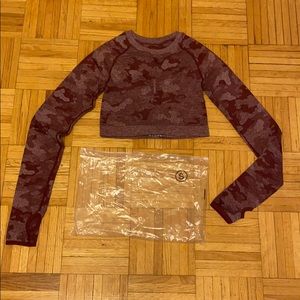 GYMSHARK Berry Red Camo Seamless Crop Top *DUPE*